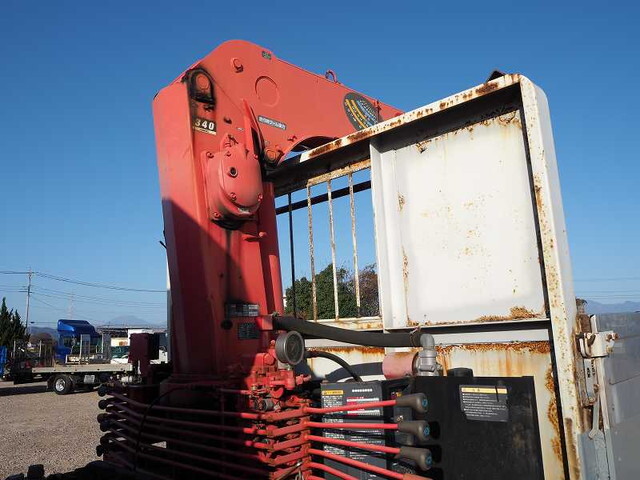 三菱ふそうファイタークレーン3段中型（4t）[写真33]