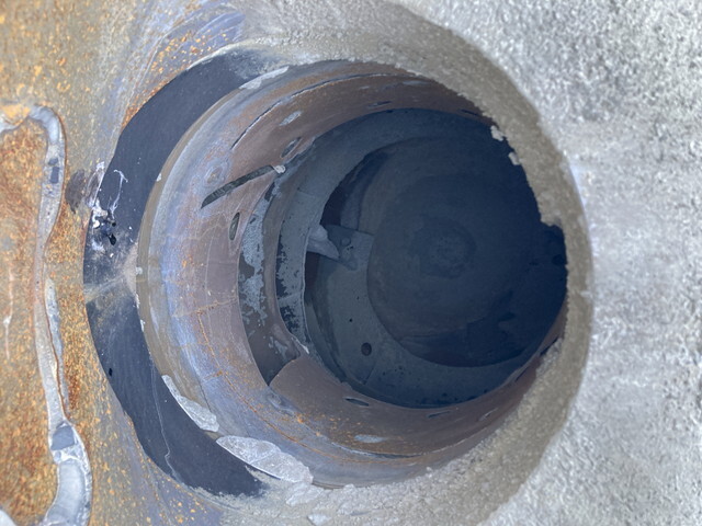 いすゞギガミキサー車（コンクリートミキサー）大型（10t）[写真11]