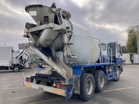 いすゞギガミキサー車（コンクリートミキサー）大型（10t）[写真02]