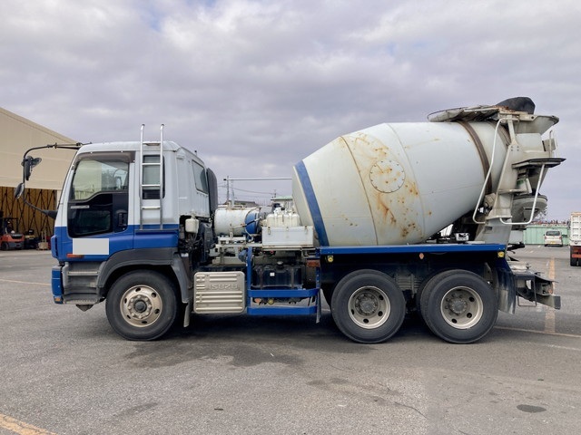 いすゞギガミキサー車（コンクリートミキサー）大型（10t）[写真05]