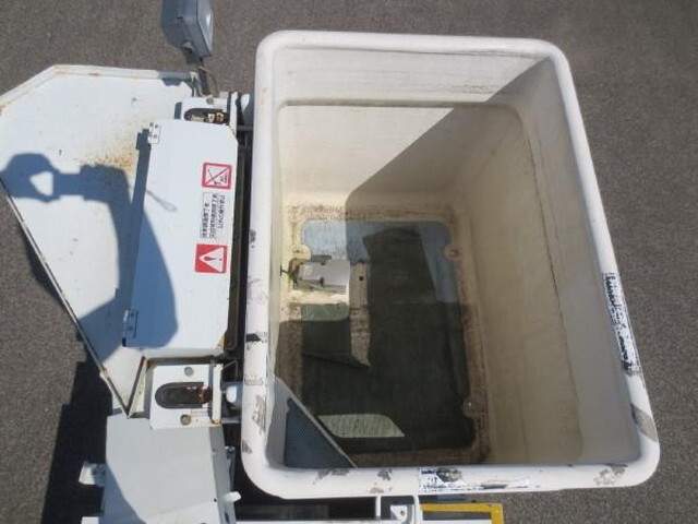 三菱ふそうキャンター高所作業車小型（2t・3t）[写真14]