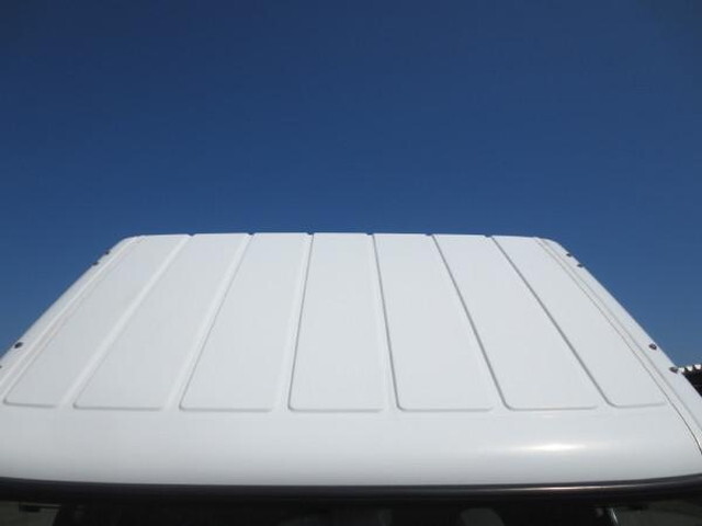 三菱ふそうキャンター高所作業車小型（2t・3t）[写真24]