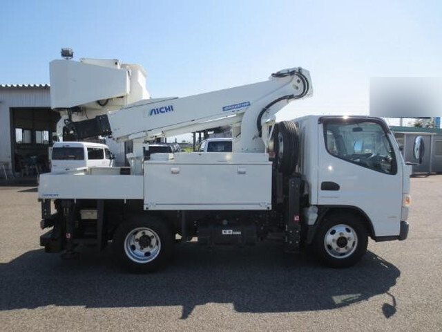 三菱ふそうキャンター高所作業車小型（2t・3t）[写真08]