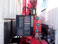 いすゞエルフクレーン4段小型（2t・3t）[写真12]