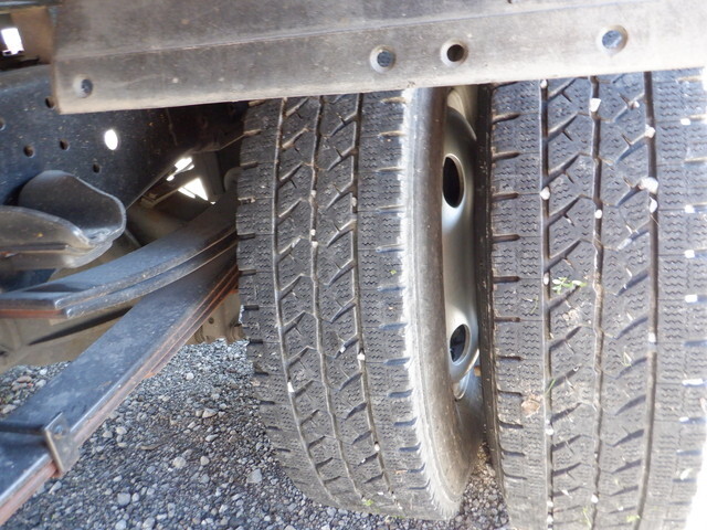 いすゞエルフクレーン4段小型（2t・3t）[写真23]