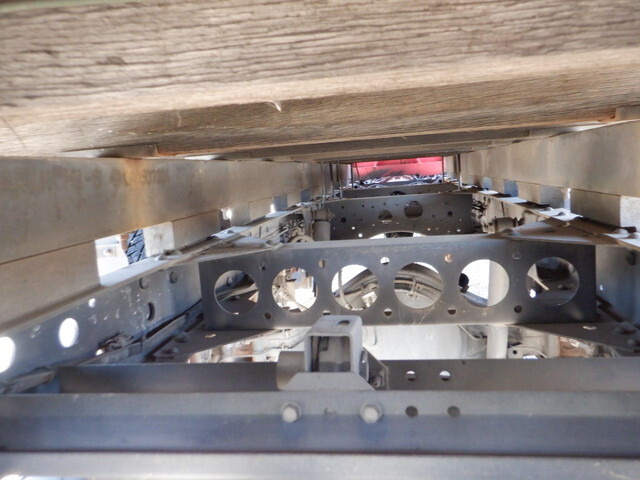 いすゞエルフクレーン4段小型（2t・3t）[写真25]