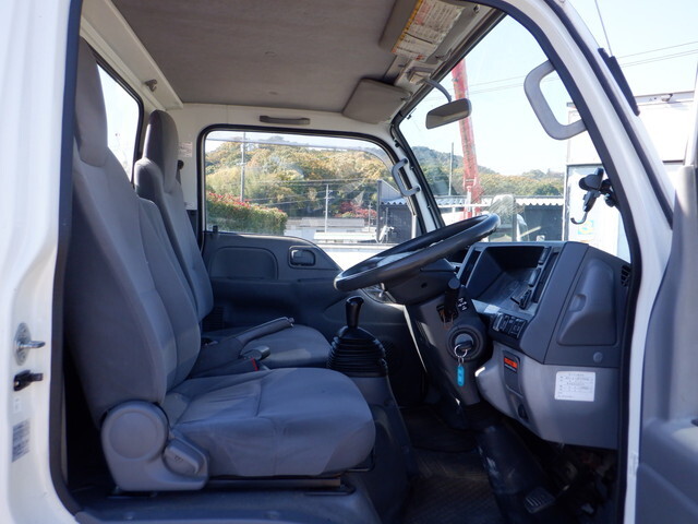 いすゞエルフクレーン4段小型（2t・3t）[写真29]