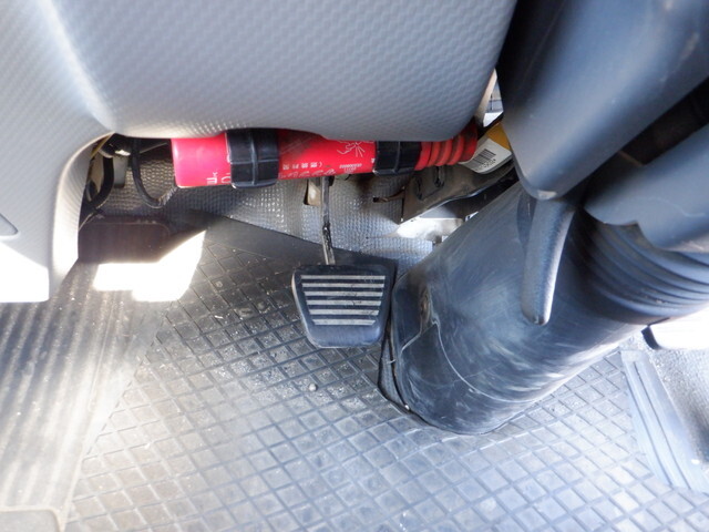 いすゞエルフクレーン4段小型（2t・3t）[写真35]