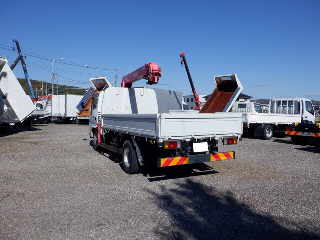 いすゞエルフクレーン4段小型（2t・3t）[写真04]