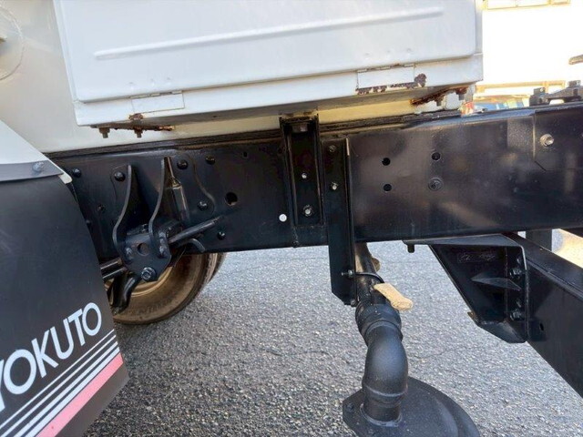 日野レンジャー散水車中型（4t）[写真14]