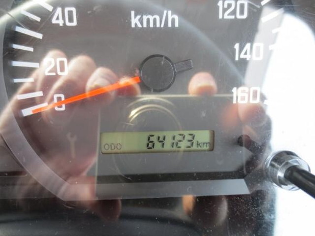 いすゞエルフアルミバン小型（2t・3t）[写真16]