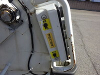 いすゞフォワードパッカー車（塵芥車）中型（4t）[写真24]