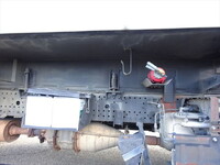 いすゞフォワードパッカー車（塵芥車）中型（4t）[写真07]