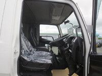 三菱ふそうファイターアルミブロック中型（4t）[写真12]