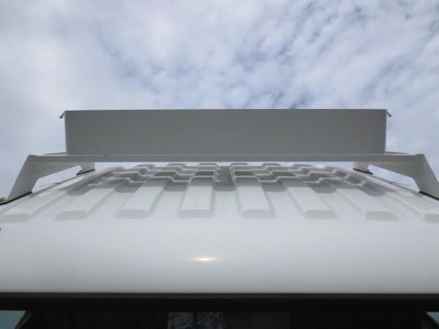 三菱ふそうファイターアルミブロック中型（4t）[写真14]