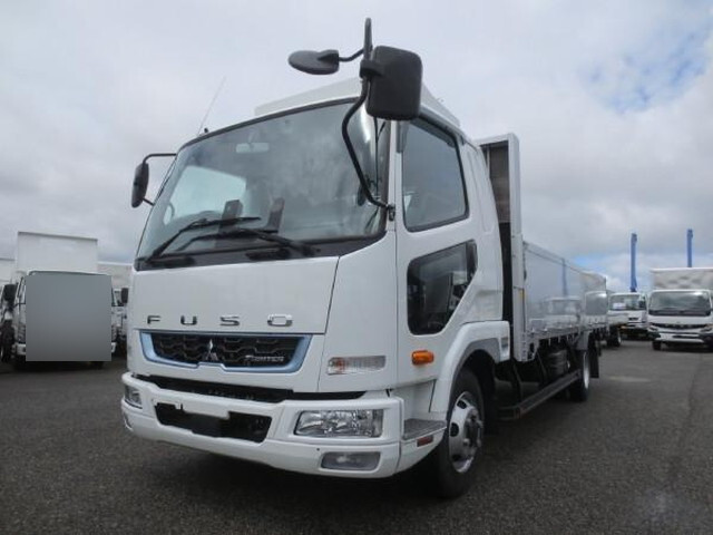 三菱ふそうファイターアルミブロック中型（4t）[写真03]