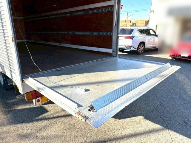 日野レンジャーアルミバン中型（4t）[写真05]