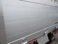 三菱ふそうキャンターアルミブロック小型（2t・3t）[写真20]