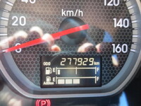 いすゞフォワードアルミバン中型（4t）[写真18]