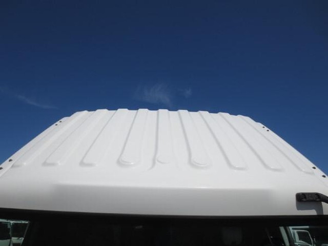 いすゞフォワードアルミバン中型（4t）[写真18]