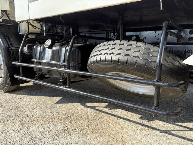 いすゞフォワードダンプ中型（4t）[写真10]