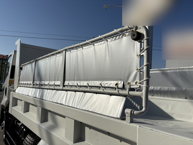 いすゞフォワードダンプ中型（4t）[写真11]