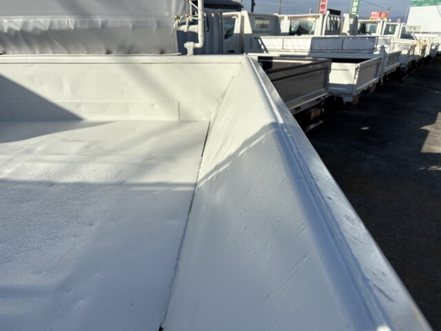 いすゞフォワードダンプ中型（4t）[写真16]