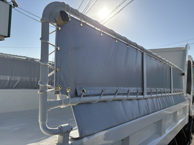 いすゞフォワードダンプ中型（4t）[写真20]