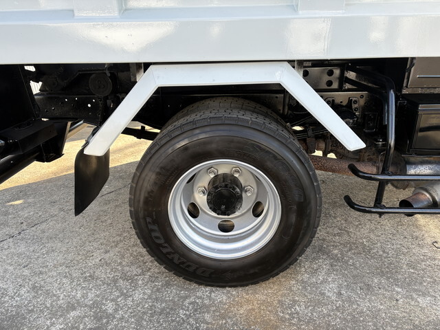 いすゞフォワードダンプ中型（4t）[写真22]