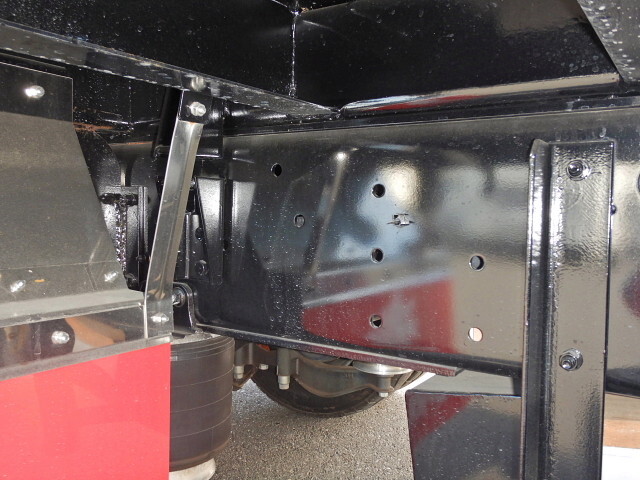 いすゞギガセルフローダー大型（10t）[写真11]