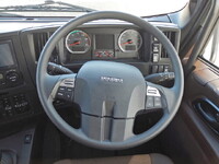 いすゞギガセルフローダー大型（10t）[写真23]