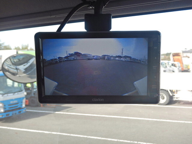 いすゞギガセルフローダー大型（10t）[写真26]