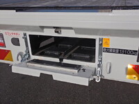 いすゞギガセルフローダー大型（10t）[写真32]