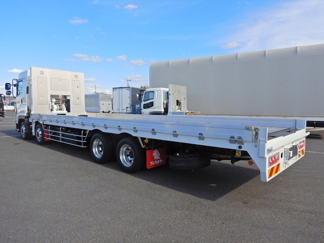 いすゞギガセルフローダー大型（10t）[写真04]