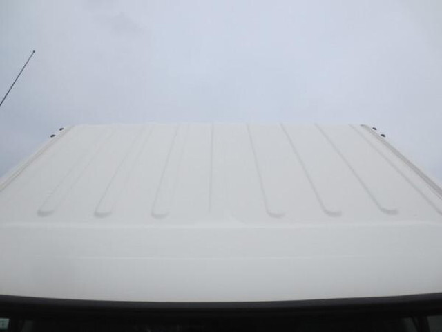 日野デュトロアルミバン小型（2t・3t）[写真18]