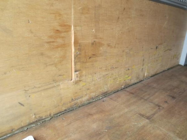 日野デュトロアルミバン小型（2t・3t）[写真25]