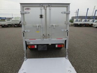 日野デュトロアルミバン小型（2t・3t）[写真08]