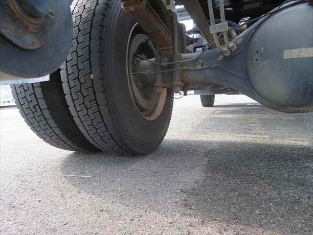 三菱ふそうファイターコンテナ専用車中型（4t）[写真20]