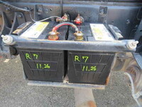 三菱ふそうファイターコンテナ専用車中型（4t）[写真28]