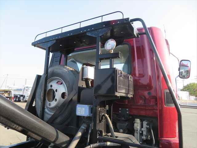 三菱ふそうファイターコンテナ専用車中型（4t）[写真31]