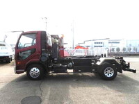 三菱ふそうファイターコンテナ専用車中型（4t）[写真06]