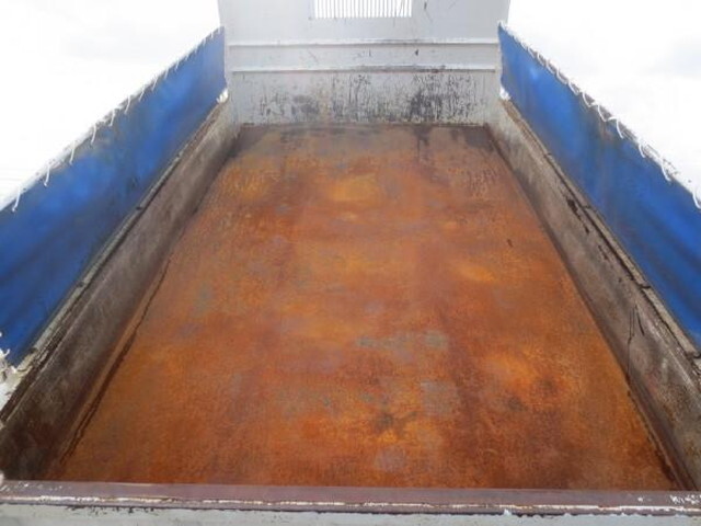 三菱ふそうファイターダンプ中型（4t）[写真09]