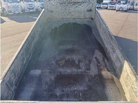 いすゞエルフローダーダンプ小型（2t・3t）[写真08]