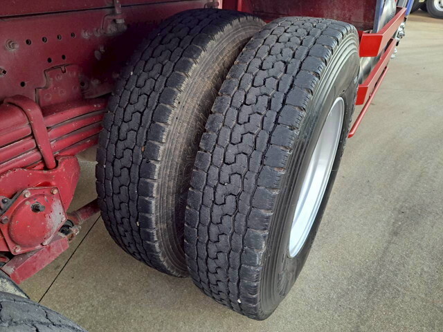 日野プロフィアダンプ大型（10t）[写真13]