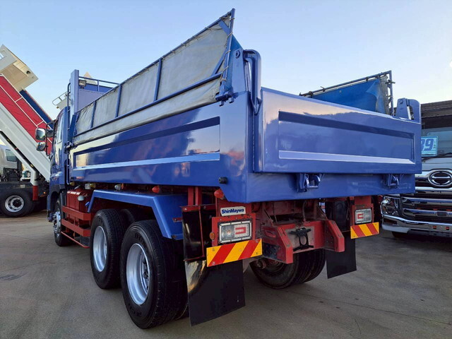 日野プロフィアダンプ大型（10t）[写真02]