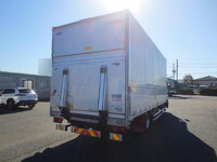 いすゞフォワードアルミウイング中型（4t）[写真05]