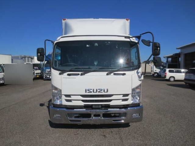 いすゞフォワードアルミウイング中型（4t）[写真05]