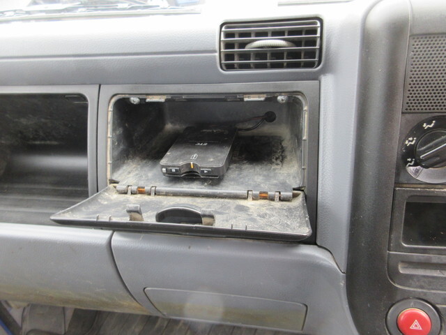 三菱ふそうキャンターダンプ小型（2t・3t）[写真13]