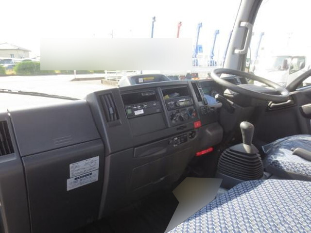 いすゞエルフアルミブロック小型（2t・3t）[写真14]