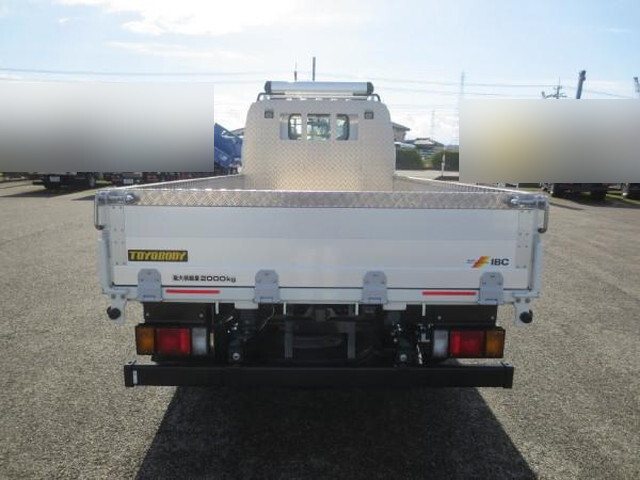 いすゞエルフアルミブロック小型（2t・3t）[写真06]